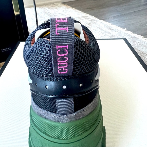 GUCCI - Picture 14 of 14